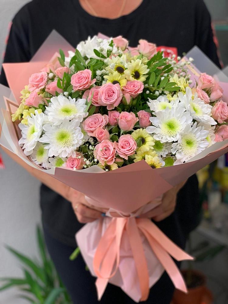 Букет цветов из: Розы и Хризантемы в Бузулуке