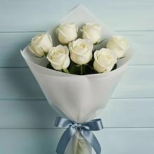 Букет 7 Белых роз Эдлесс Лав в Бузулуке