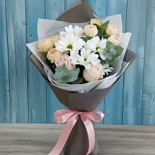 Букет цветов из:  Хризантемы и Розы в Бузулуке