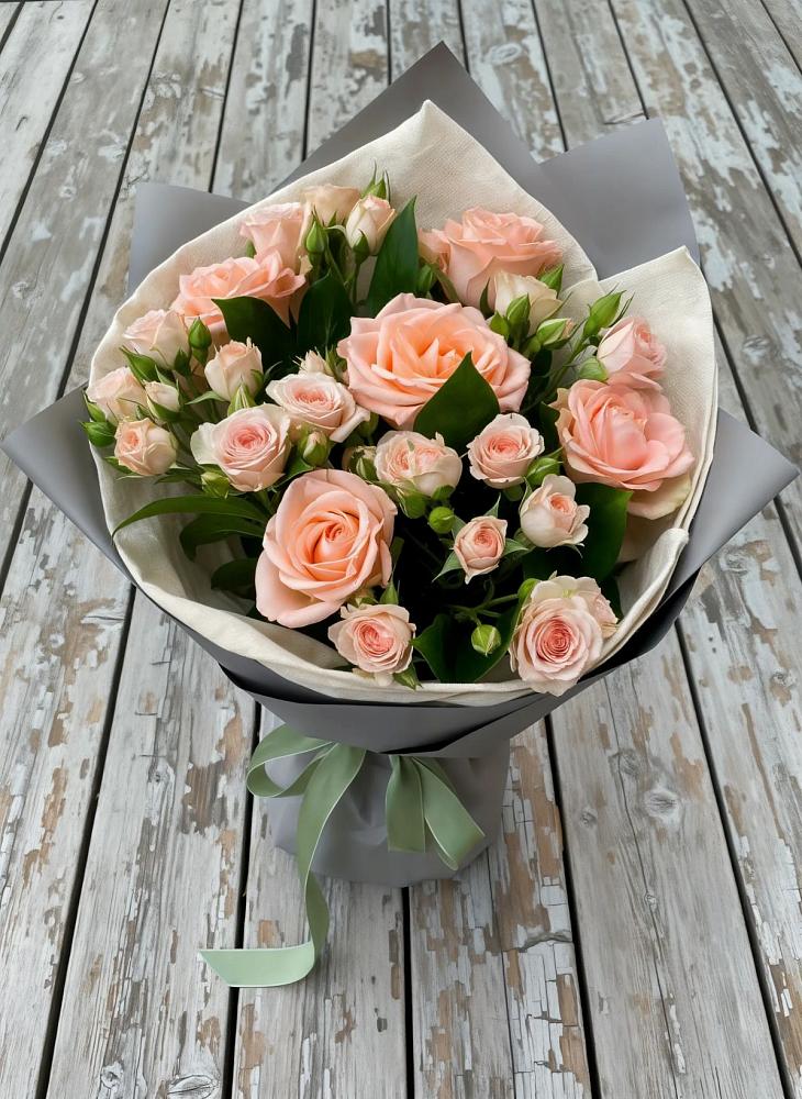 Букет цветов из: Розы в Бузулуке