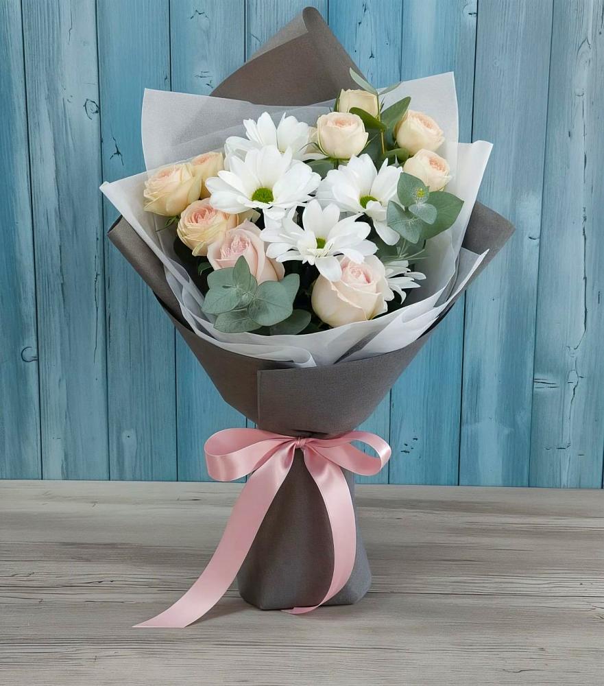 Букет цветов из: Хризантемы и Розы в Бузулуке
