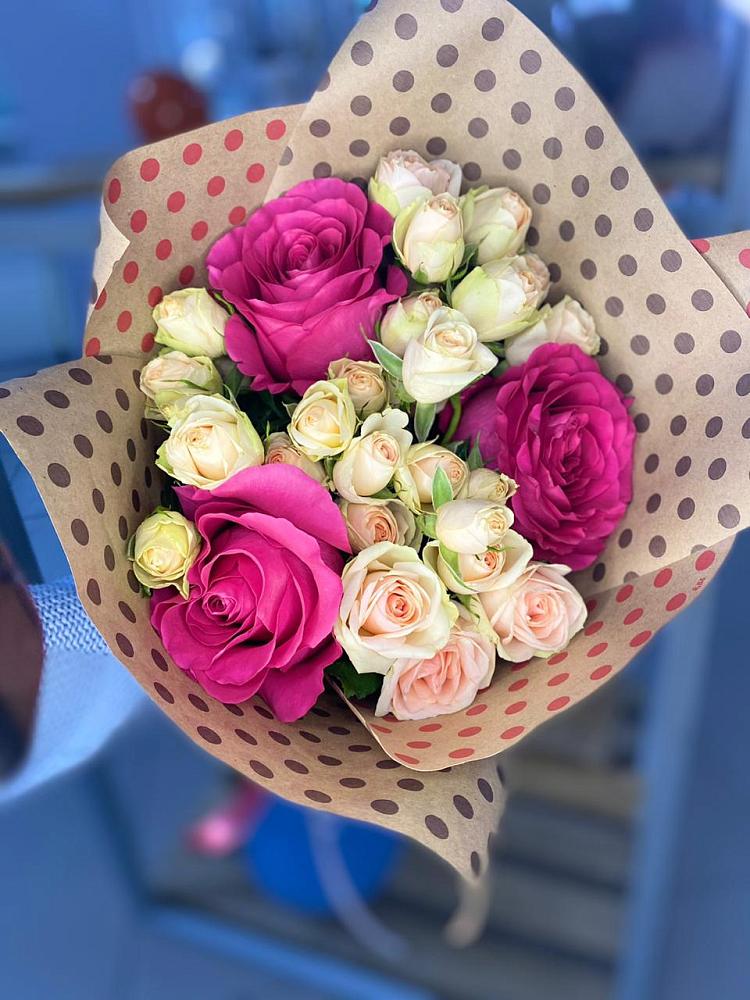 Букет цветов из: Розы в Бузулуке