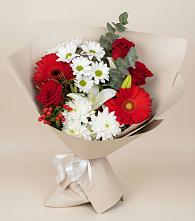 Букет цветов из:  Розы, Хризантемы, Герберы и Лилии в Бузулуке
