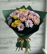 Букет цветов из:  Хризантемы и Розы в Бузулуке