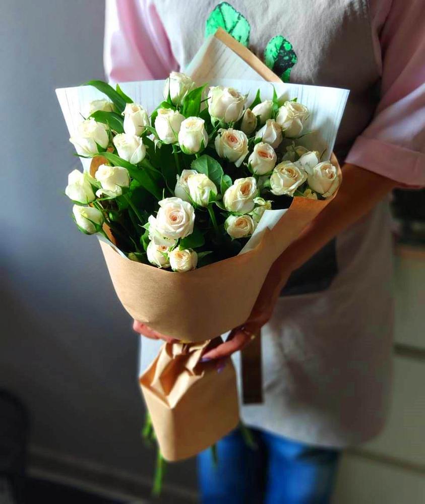 Букет цветов из: Розы в Бузулуке