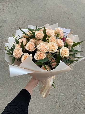 Букет Кремовые розы Латте в Бузулуке