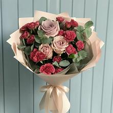 Букет цветов из:  Гвоздики и Розы в Бузулуке